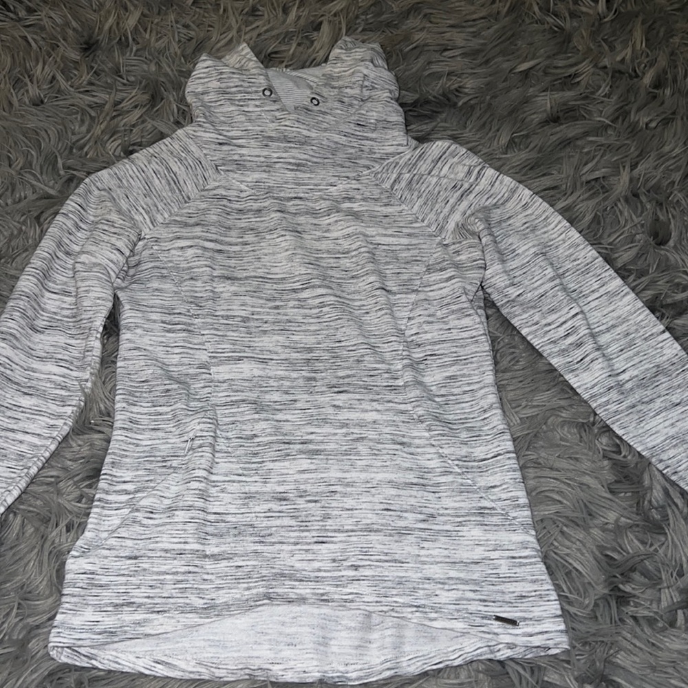 avalanche sweater